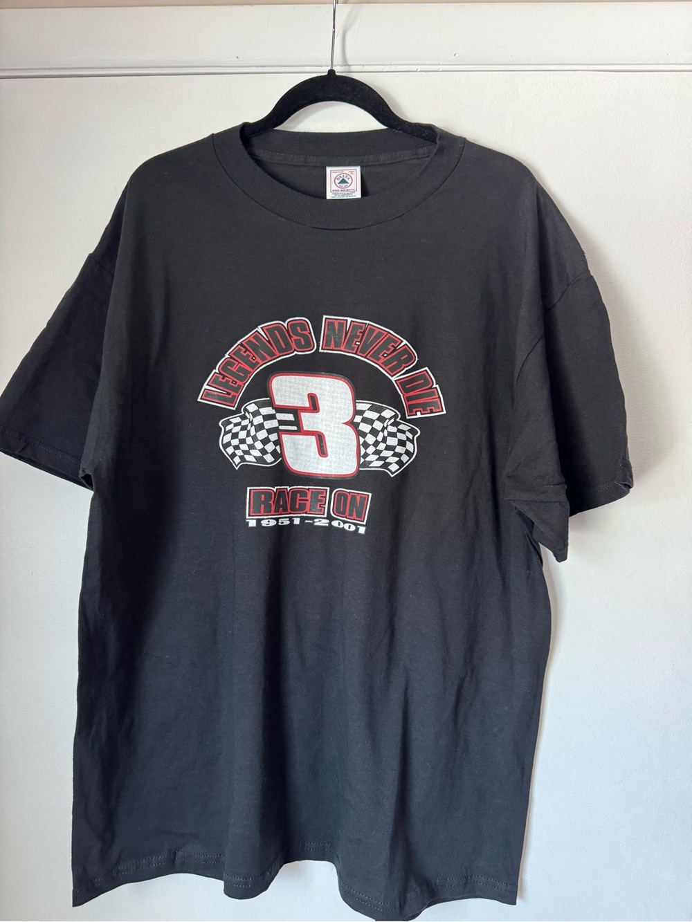 Dale Earnhardt Vintage “Legends Never Die” T-shirt